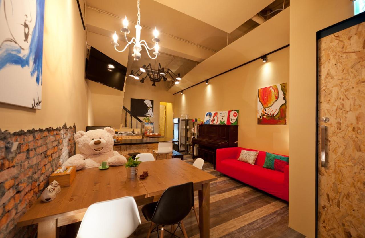 Leo 111/Arena Ruifeng Hotel Cao Hùng Ngoại thất bức ảnh